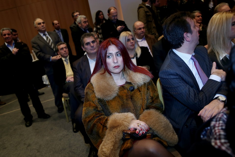 ÌÉËÔÉÁÄÇÓ ÂÁÑÂÉÔÓÉÙÔÇÓ ×ÉËÔÏÍ ÐÑÏÅÊËÏÃÉÊÇ ÓÕÃÊÅÍÔÑÙÓÇ ÍÄ ÅÊËÏÃÅÓ 2015 HILTON HOTEL ÏÐÁÄÏÓ