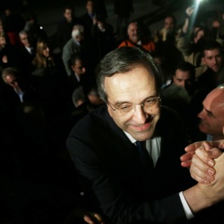 ΒΙΝΤΕΟ – Ο Αντώνης Σαμαράς δακρύζει και κλείνει το μικρόφωνό του