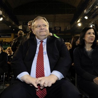 Ο Γιώργος Παπανδρέου στέρησε από το ΠΑΣΟΚ την τρίτη θέση