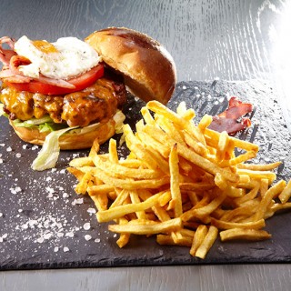 Τα «αμαρτωλά» burgers του 310 Street