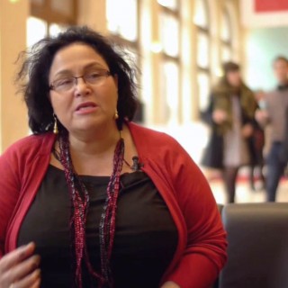 Η ανταποκρίτρια του Charlie Hebdo στην Ελλάδα μιλάει στην Popaganda