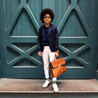 Αυτός ο πιτσιρικάς βγάζει 5.000 δολάρια τη βδομάδα πουλώντας μπισκότα