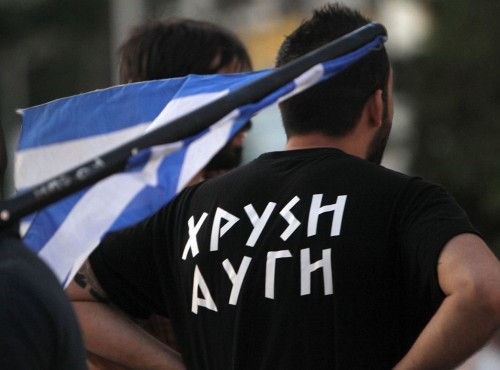 Χίος: Το δημοτικό συμβούλιο Χίου κήρυξε «ανεπιθύμητα» στο νησί τα στελέχη της «Χρυσής Αυγής»