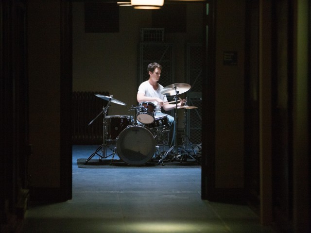 Γιατί το «Χωρίς Μέτρο» είναι μια ταινία που δεν πρέπει να χάσετε με τίποτα