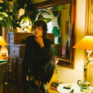 Μαρία Μήτσορα: «Όλη μου τη ζωή έψαχνα κάτι να με ρίξει στα γόνατα»