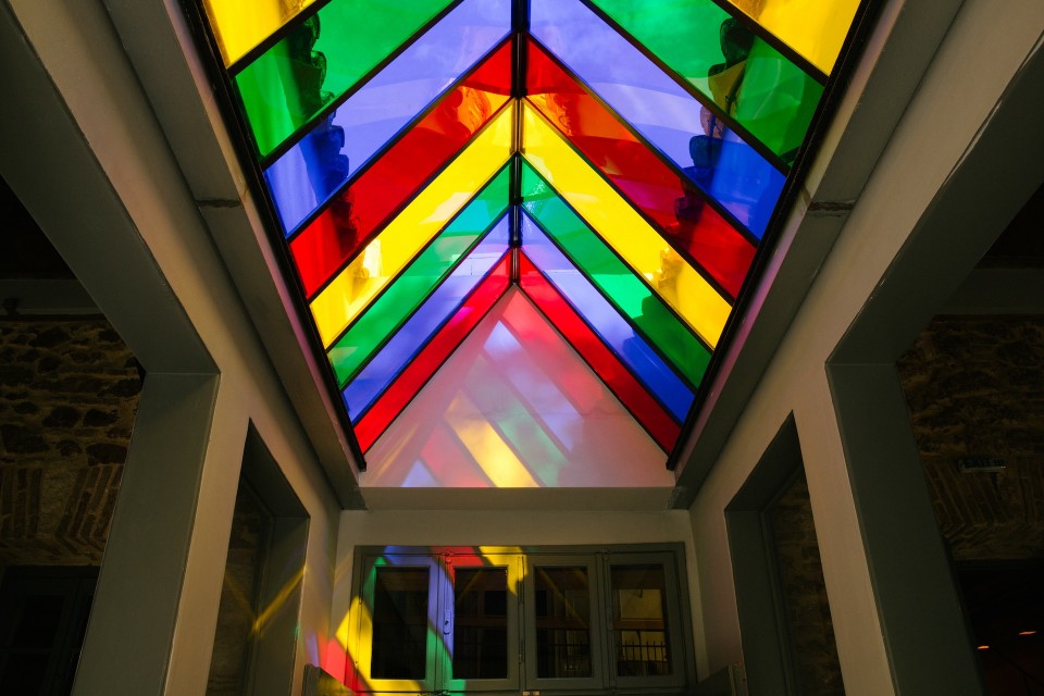 Root Art Space / Root Art Space