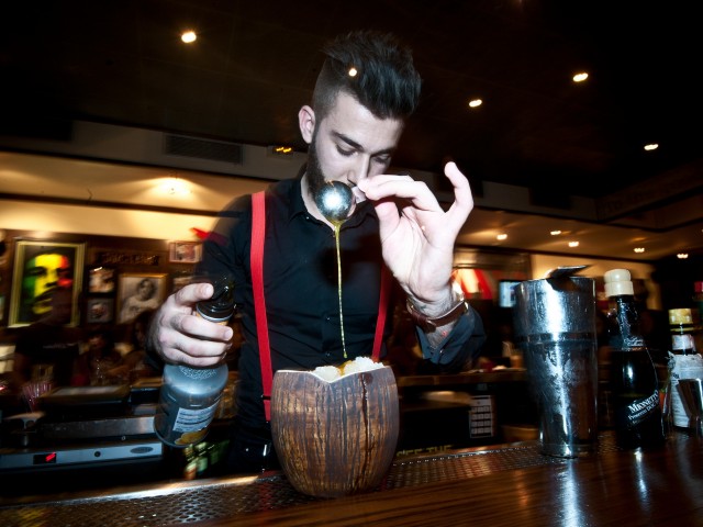 TGI Fridays™: Αθήνα -Κούβα μια ….fiesta δρόμος