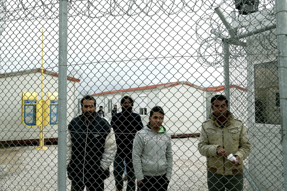 ÊÝíôñï ÊñÜôçóçò Áëëïäáðþí ÁìõãäáëÝæá ÌÅÔÁÍÁÓÔÇÓ ÊÑÁÔÏÕÌÅÍÏÓ