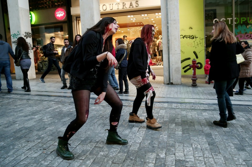 ÐáñÝëáóç æüìðé  ÁèÞíá  ìáóêáñÜò  áðüêñéåò ÁèÞíá êáñíáâÜëé