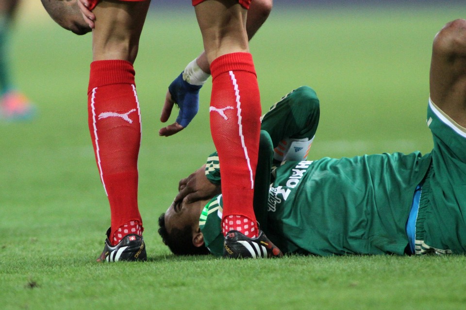 ÐÁÏ ÏÓÖÐ Ïëõìðéáêüò  Ðáíáèçíáéêüò  ðïäüóöáéñï  óðüñ ãÞðåäï ÊáñáéóêÜêçò  ðïäïóöáéñéóôÞò  áèëçôÞò  íôÝñìðé  óïõðåñ ëßãê SUPER LEAGUE ðñùôÜèëçìá