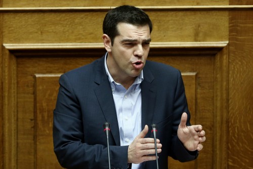 Αλέξης Τσίπρας: Η κυβέρνηση θα ψηφίσει τα νομοσχέδια παρά τις απειλές των «τεχνοκρατών»