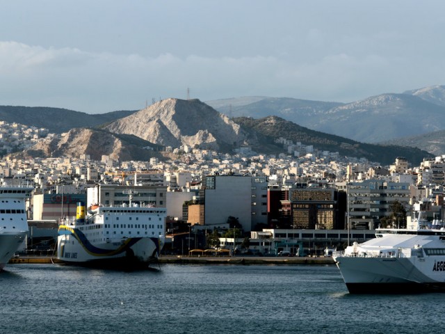 H Κίνα ζητά από τον Α.Τσίπρα να στηρίξει τις επενδύσεις στον Πειραιά