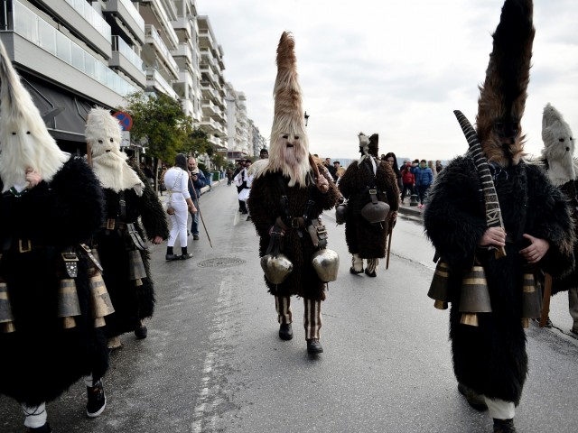 Κάτι περίεργα πλάσματα πλημμύρισαν τους δρόμους της Θεσσαλονίκης