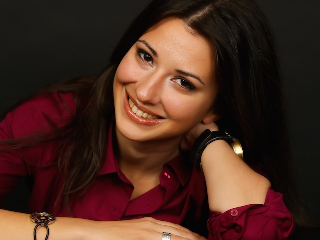 Πως την «παλεύει» μια Ελληνίδα πιανίστρια στο Παρίσι;