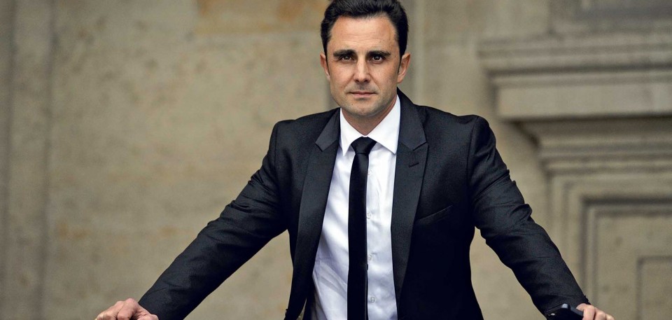 Εβρέ Φαλσιανί: σύγχρονος Δον - Κιχώτης ή απατεώνας;