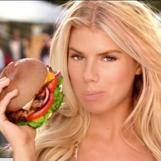 Όλα τα διαφημιστικά κλιπ του κυριακάτικου Super Bowl σε ένα post