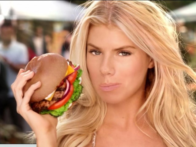 Όλα τα διαφημιστικά κλιπ του κυριακάτικου Super Bowl σε ένα post