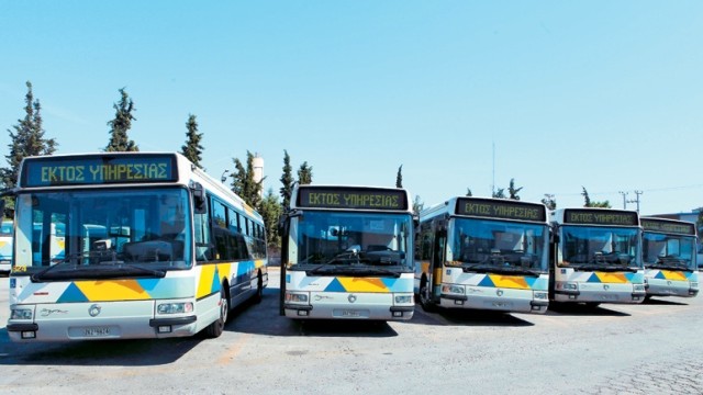 Θα συλλαμβάνονται στο εξής όσοι δε χτυπούν εισιτήριο στα λεωφορεία;