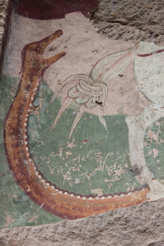 Ο κόμπος στην ουρά του αλόγου του Αγίου Γεωργίου στον Άγιο Γεώργιο της Ιχλάρας.