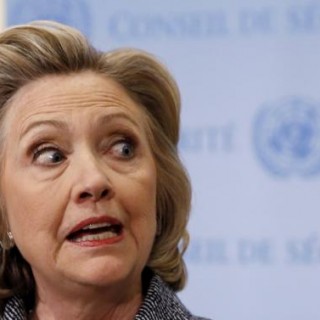 Τα delete της Χίλαρι Κλίντον που έχουν κάνει άνω κάτω την αμερικάνικη πολιτική σκηνή