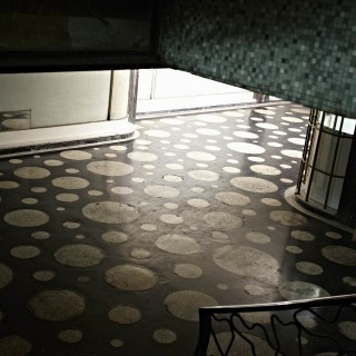 Pop Noir #4: Circles