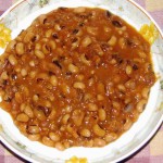 Η συνταγή της ημέρας: Μαυρομάτικα φασόλια κοκκινιστά