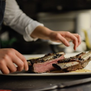 Ένα λουκούλειο δείπνο στην Αθήνα