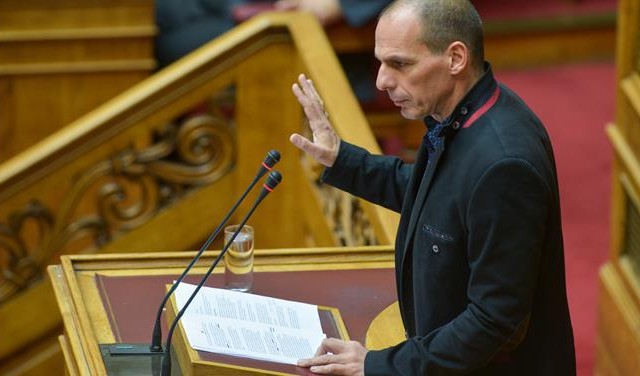 Βαρουφάκης: Έχουμε διασφαλίσει τα χρήματα για μισθούς και συντάξεις