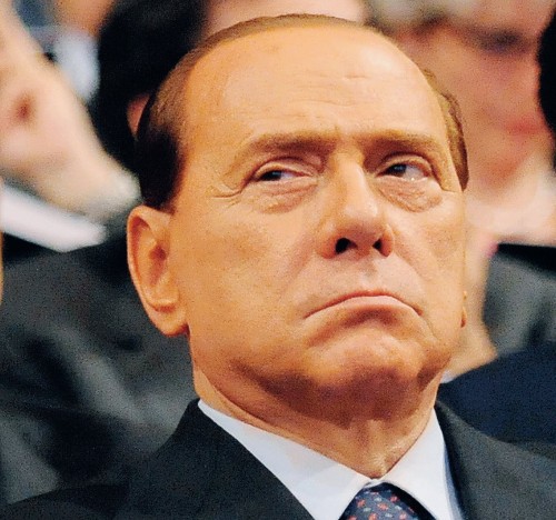 Ιταλία: Ο Μπερλουσκόνι έκλεισε συμφωνία εκλογικής συμμαχίας με δύο κόμματα της ιταλικής δεξιάς