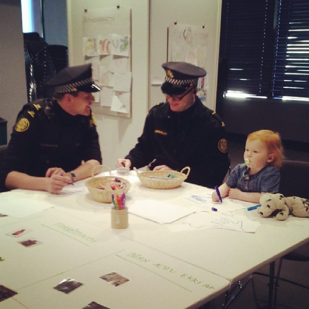 reykjavik-police-department-instagram-logreglan-iceland-18-605x605