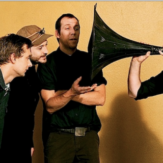 Modest Mouse – Strangers to Ourselves