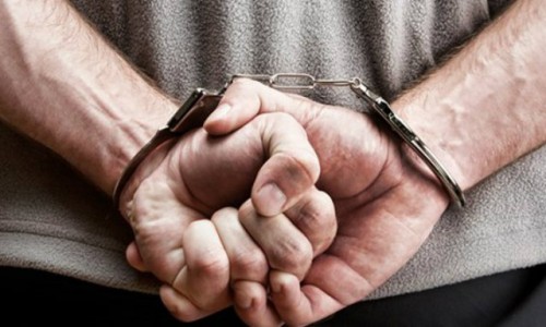 Σάλο προκαλεί η σύλληψη παιδόφιλου στο Περιστέρι