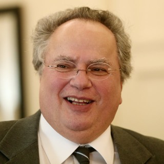 Κοτζιάς: Έλληνες διπλωμάτες σε κύκλωμα έκδοσης βίζας και εμπορίου οργάνων