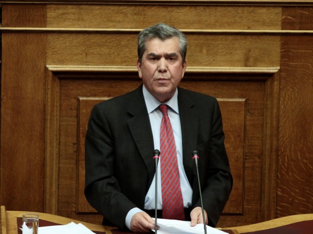 Ο βουλευτής του ΣΥΡΙΖΑ Α. Μητρόπουλος κατήγγειλε ότι άγνωστοι του επιτέθηκαν