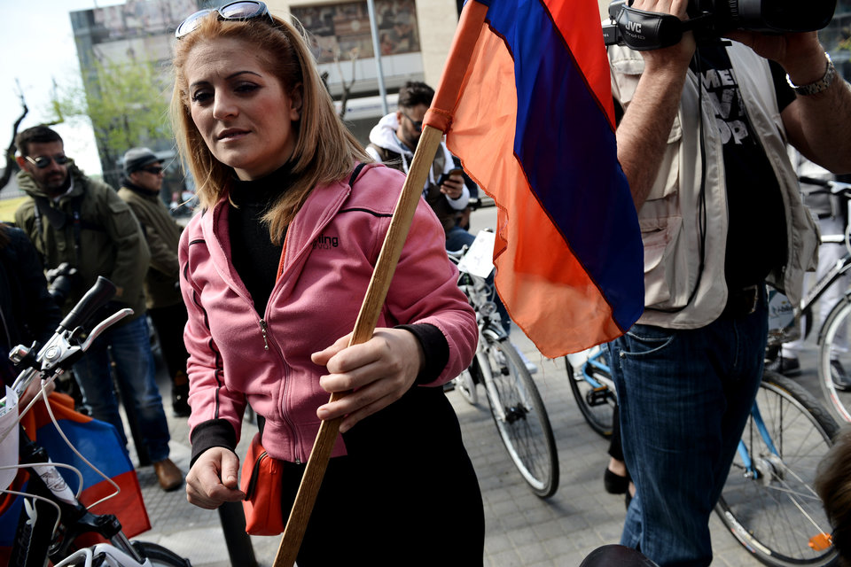 Η Αρμένικη Κοινότητα της Θεσσαλονίκης οργάνωσε χθες, 24.4.2015, πορεία με ποδήλατα στο πλαίσιο των εκδηλώσεων για τα 100 χρόνια από τη γενοκτονία 1,5 εκατομμυρίων Αρμενίων.