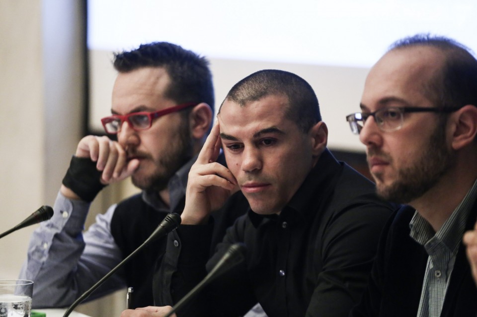 Δεξιά ο Θεόδωρος Γιοβαζολιάς.