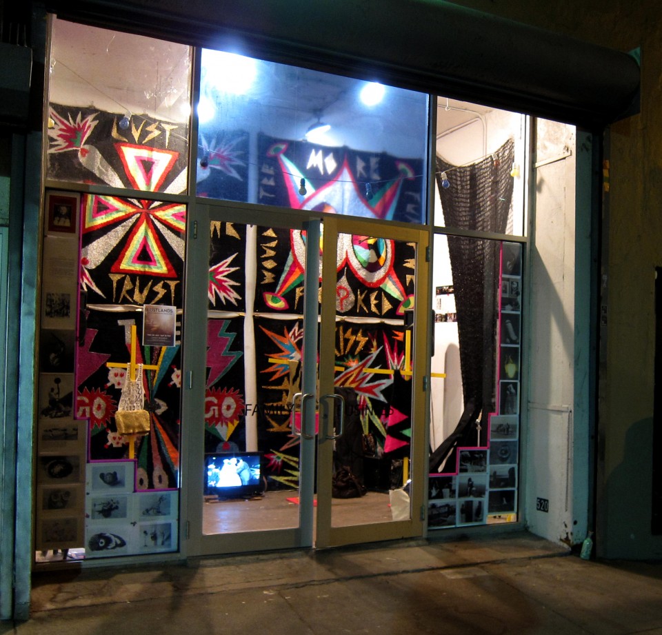 The Callas στην Family Business Gallery - NY