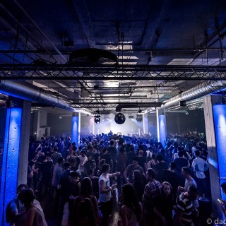 Δύο ομάδες από δύο διαφορετικές χώρες ενώνονται από το πάθος τους για την ίδια μουσική