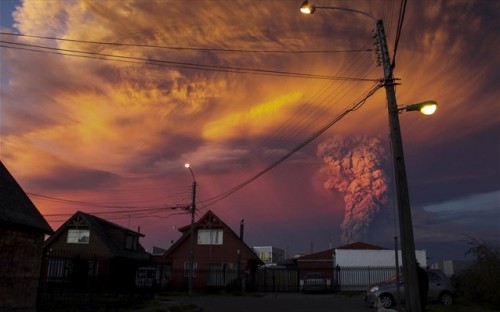 Πανικός στη Χιλή μετά την έκρηξη ανενεργού ηφαιστείου