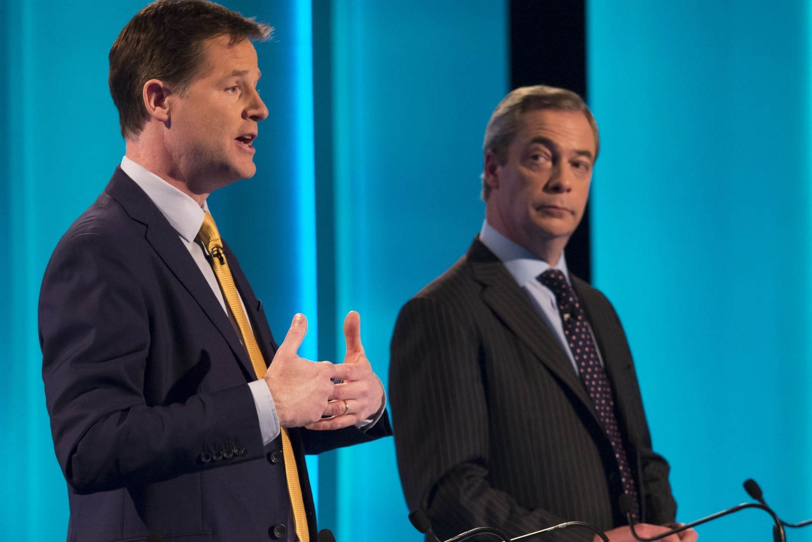 Μην σε πετύχω πουθενά στο δρόμο. Κάτι τέτοιο πρέπει να σκέφτεται ο Φάρατζ, την ώρα που ο Κλεγκ αποκλείει το σενάριο συνεργασίας με το UKIP.