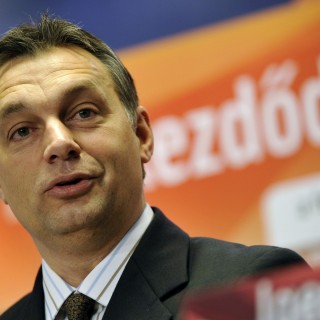 Ουγγαρία: Να απαγορεύσει την εγκατάσταση προσφύγων και μεταναστών στη χώρα θέλει το κυβερνών κόμμα