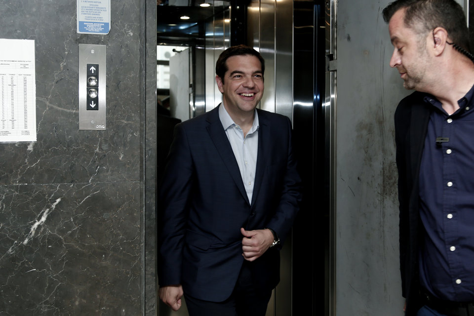 Πρωθυπουργός σε ασανσέρ. 