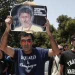 Η βεντέτα συνεχίζεται ακόμα και μετά την κηδεία του Σταύρου Χριστόπουλου στην Αγία Βαρβάρα