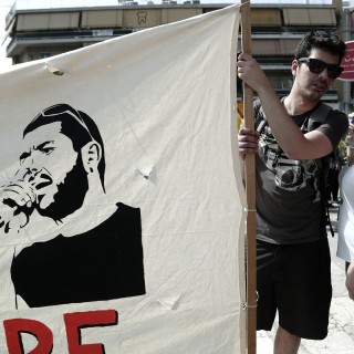 Όσα (δεν) συνέβησαν σήμερα το πρωί έξω από τη δίκη της Χρυσής Αυγής