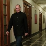 Ο κ. Βαρουφάκης θα προχωρήσει στην επανεξέταση των αδειών για το διαδικτυακό στοίχημα