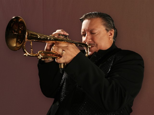 Ο μυθικός Arturo Sandoval δεν μιλάει πολύ