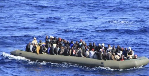 Το ενδεχόμενο νέων θανάτων στη Μεσόγειο εκφράζει η οργάνωση Save the Children