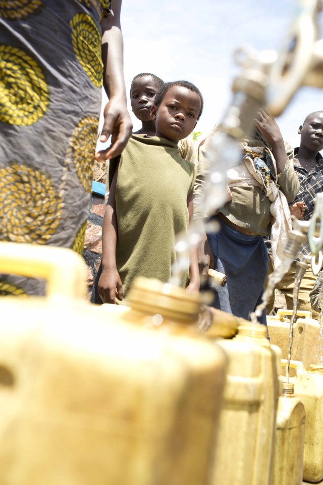 SP14_WaterGive-NoProd-0183