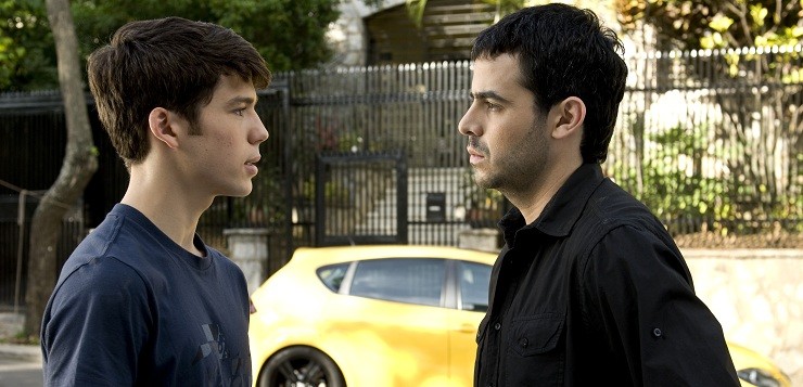 blue-not-so-pink-ferrari-outview-gay-740x357