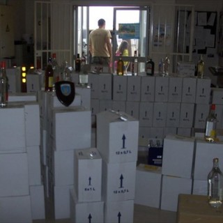 Κατασχέθηκαν «μπόμπες» που προορίζονταν για τη θερινή σεζόν